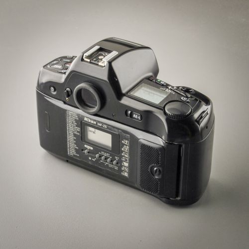 Nikon F90 mit MF-25 (Zustand A-)