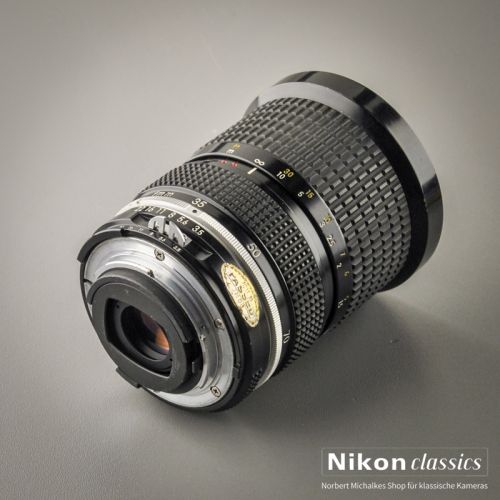 Nikon Zoom-Nikkor 35-70/3,5 AI (Zustand A-)