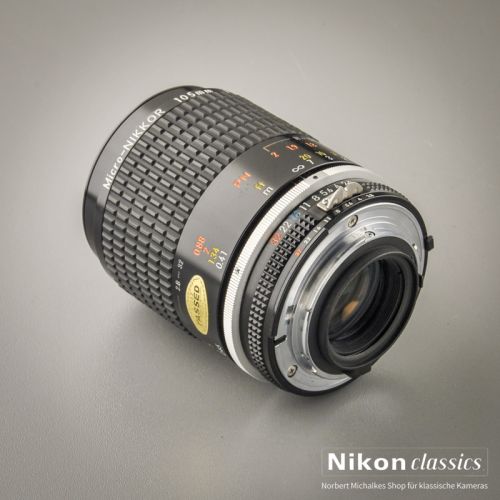 Preview: Nikon Micro-Nikkor 105/2,8 AIS (Zustand A/A-) Preview: Nikon Micro-Nikkor 105/2,8 AIS (Zustand A/A-)