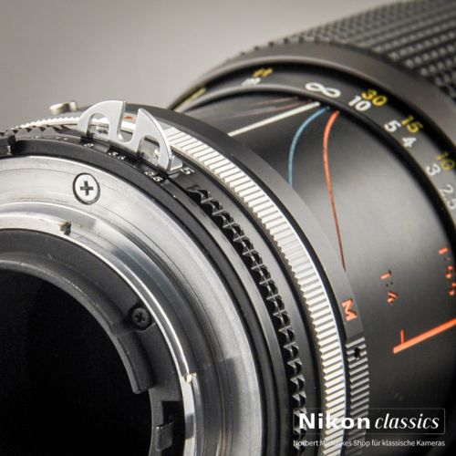 Nikon Zoom-Nikkor 35-105/3,5-4,5 AIS Macro (Condition A/A-)