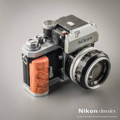 Handgriff für Nikon F mit Arca Swiss Stativplatte, silber (Neuware)