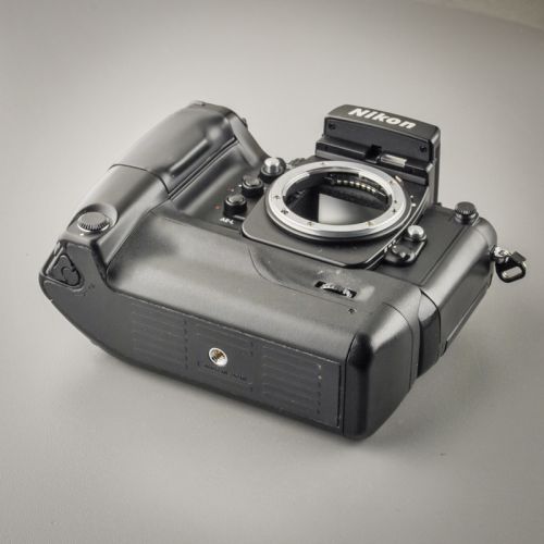 Preview: Nikon F4E mit MB-23 (Zustand A)