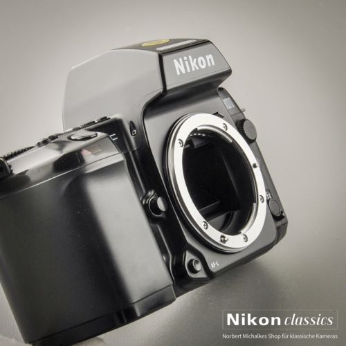 Nikon F801 AF (Zustand A) OVP