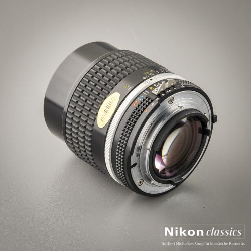 Nikon Nikkor 105/2,5 AIS (Zustand A/A-)