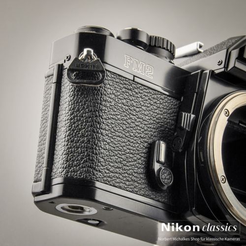Nikon FM2n schwarz (Zustand A) OVP