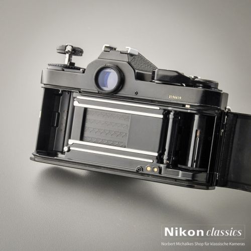 Nikon FE-2 black (Condition A/A-)