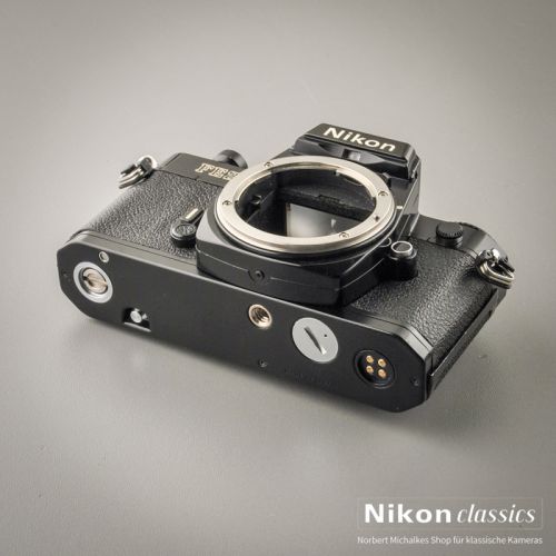 Preview: Nikon FE-2 schwarz (Zustand A/A-)