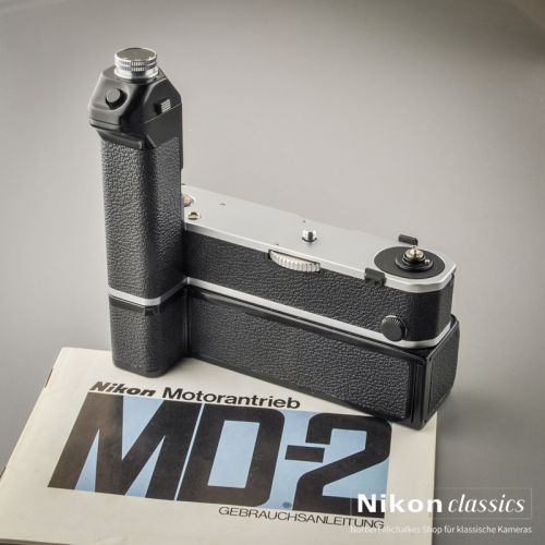 Nikon Motor Drive MD-2 mit MB-1 für F2 (Zustand A)