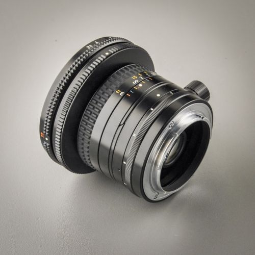 Preview: Nikon PC-Nikkor 28/3,5 Shift (Zustand A) OVP