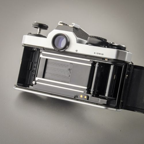 Nikon FM2n (Zustand A) Titanverschluss