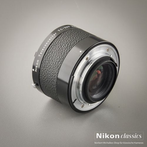 Nikon Teleconverter TC-200 AI (Condition A/A-)