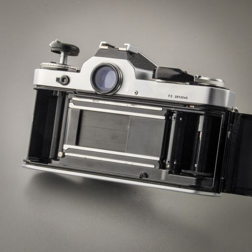 Nikon FE (Condition A-)