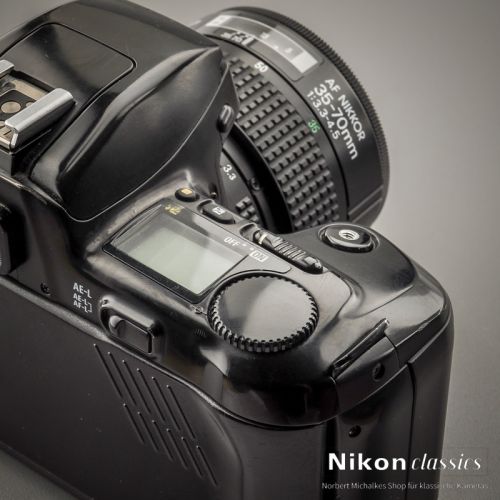 Nikon F601AF mit Nikkor 35-70/3,5-4,5