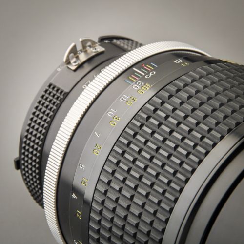 Nikon Nikkor 180/2,8 AI (Condition A)