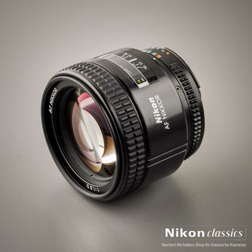 Nikon AF-D Nikkor 85/1,8