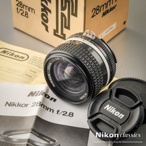 Nikon Nikkor 28/2,8 AIS (Zustand A) OVP