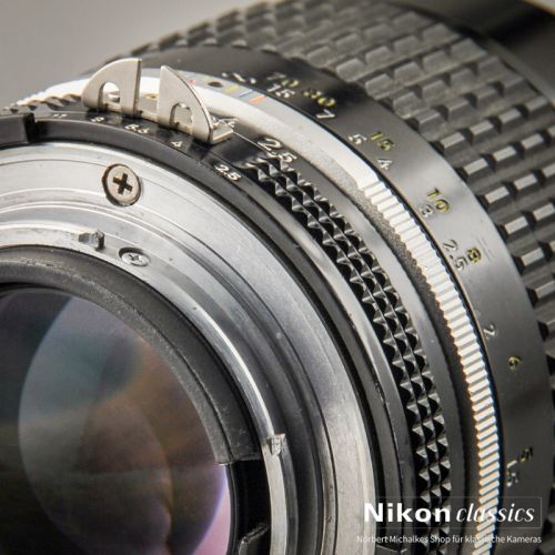 Nikon Nikkor 105/2,5 AIS (Zustand A/A-)
