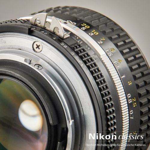 Nikon Nikkor 50/1,4 AIS (Zustand A)