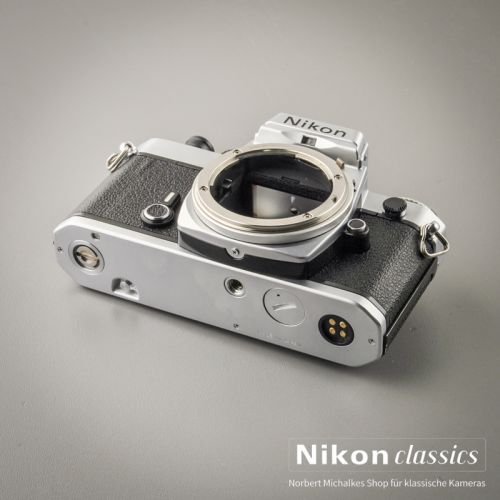 Preview: Nikon FE (Zustand A/A-)