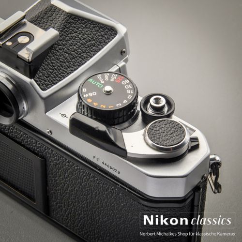 Preview: Nikon FE (Zustand A/A-)