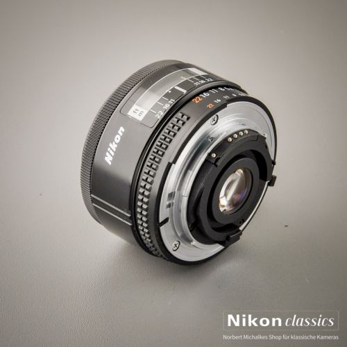 Nikon AF Nikkor 28/2,8 (Condition A/A-)