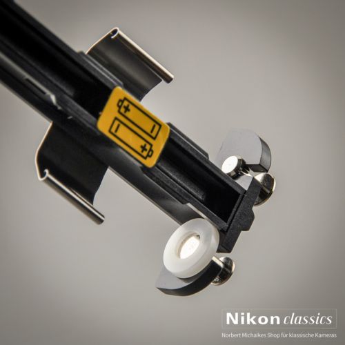 Preview: Nikon MB-4 Batteriehalter für F301/501