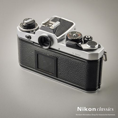 Nikon FE (Zustand A-)