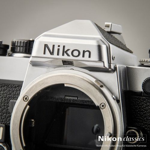 Nikon FE (Zustand A-)