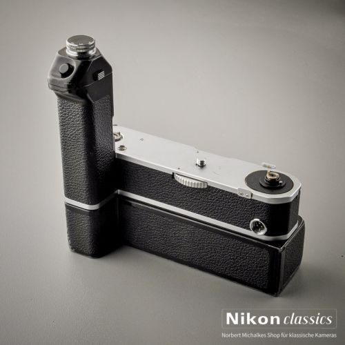 Nikon Motor Drive MD-2 mit MB-1 für F2 (Zustand AB)