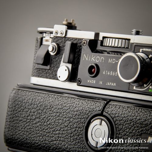 Nikon Motor Drive MD-2 mit MB-1 für F2 (Zustand AB)