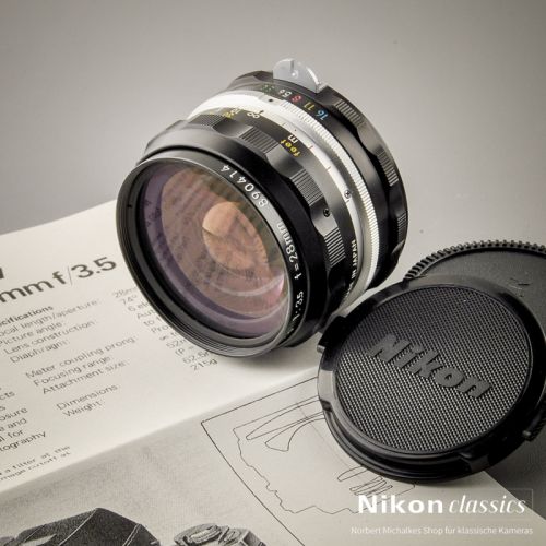 Nikon Nikkor-HC Auto 28/3,5 nonAI "Berg-und-Tal" (Zustand A)
