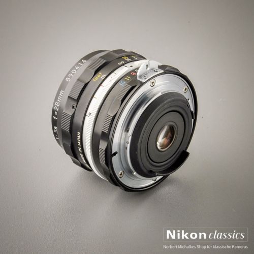 Nikon Nikkor-HC Auto 28/3,5 nonAI "Berg-und-Tal" (Zustand A)