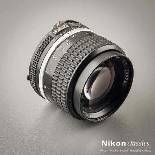 Nikon Nikkor 85/2,0 AIS (Condition A-/AB)