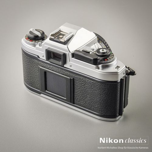 Nikon FG with Nikon Lens 50/1,8 Starter Set