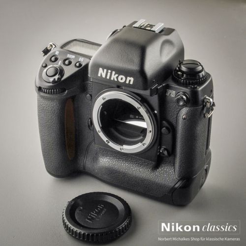 Nikon F5 (Condition A/A+)