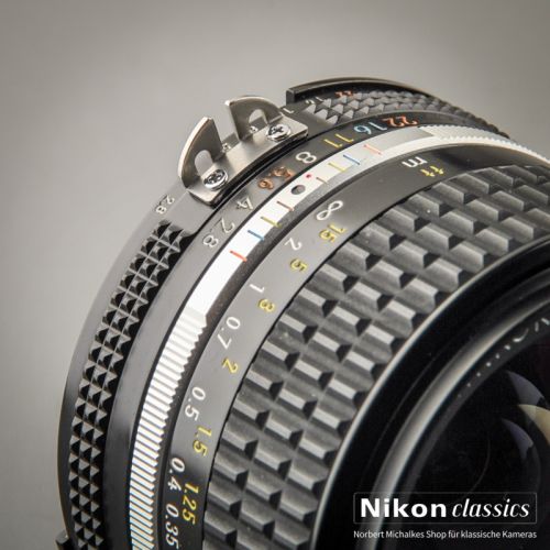 Nikon Nikkor 28/2,8 AIS (Zustand A/A+)