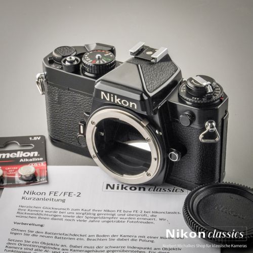 Nikon FE schwarz (Zustand A/A-)