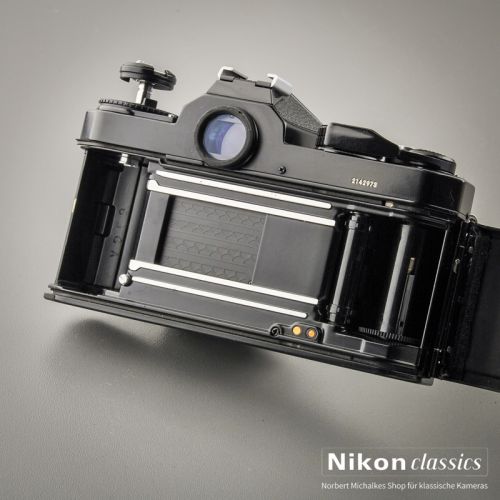 Nikon FE-2 black (Condition A/A-)