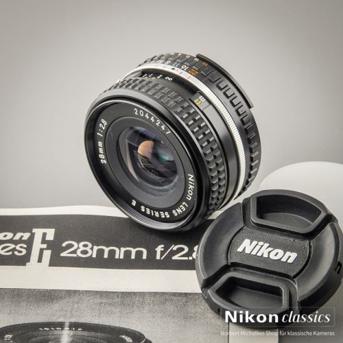 Nikon 28/2,8 AIS Series E (Condition A)