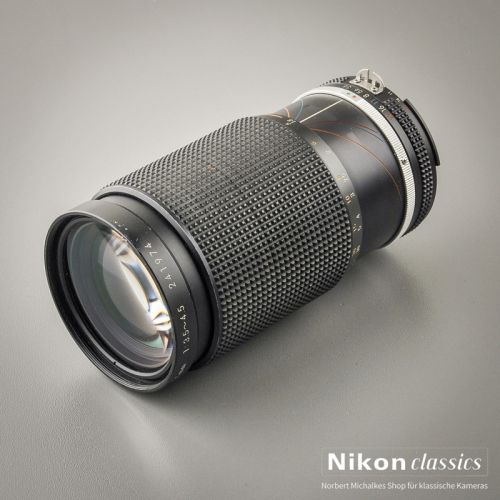 Nikon Zoom-Nikkor 35-135/3,5-4,5 AIS Macro (Zustand A-)