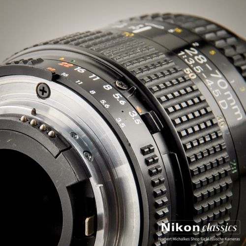 Nikon AF-D Zoom-Nikkor 28-70/3,5-4,5  (Zustand A/A-)