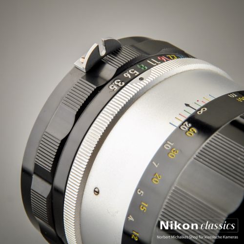 Nikon Nikkor-Q Auto 135/3,5 nonAI "Berg-und Tal" (Zustand A-)