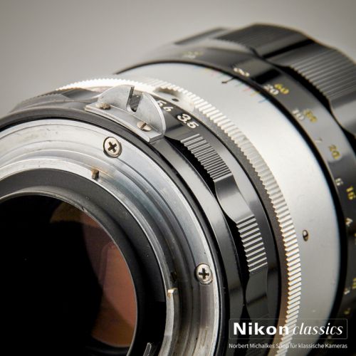 Nikon Nikkor-Q Auto 135/3,5 nonAI "Berg-und Tal" (Zustand A-)