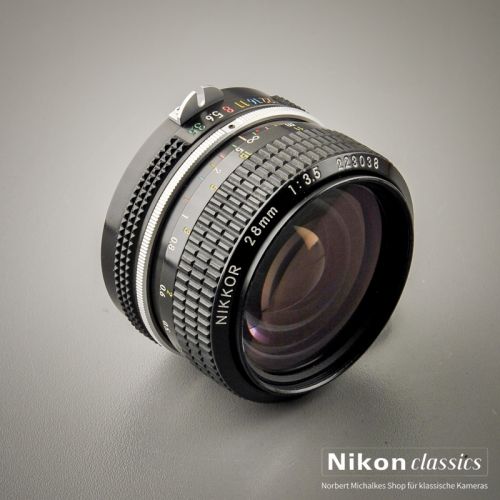 Nikon Nikkor 28/3,5 nonAI (Condition A/A-)