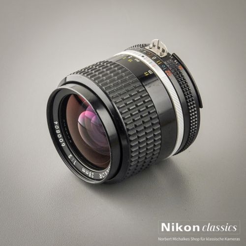 Nikon Nikkor 28/2,0 AIS (Zustand A-/AB)