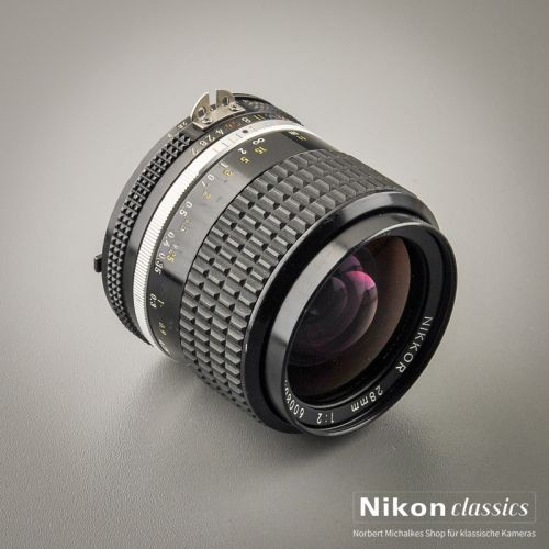 Nikon Nikkor 28/2,0 AIS (Zustand A-/AB)