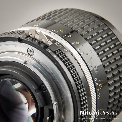 Nikon Nikkor 28/2,0 AIS (Zustand A-/AB)