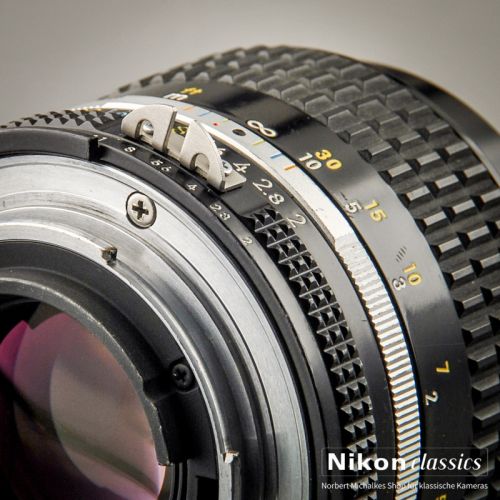 Nikon Nikkor 85/2,0 AIS  (Zustand B)