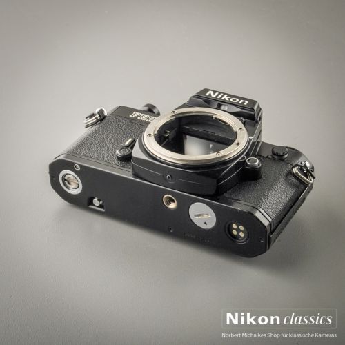 Preview: Nikon FE-2 schwarz (Zustand A-)