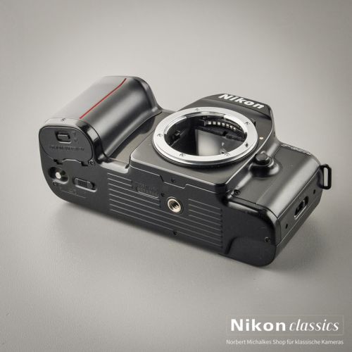 Nikon F601M (Zustand A/A-) OVP